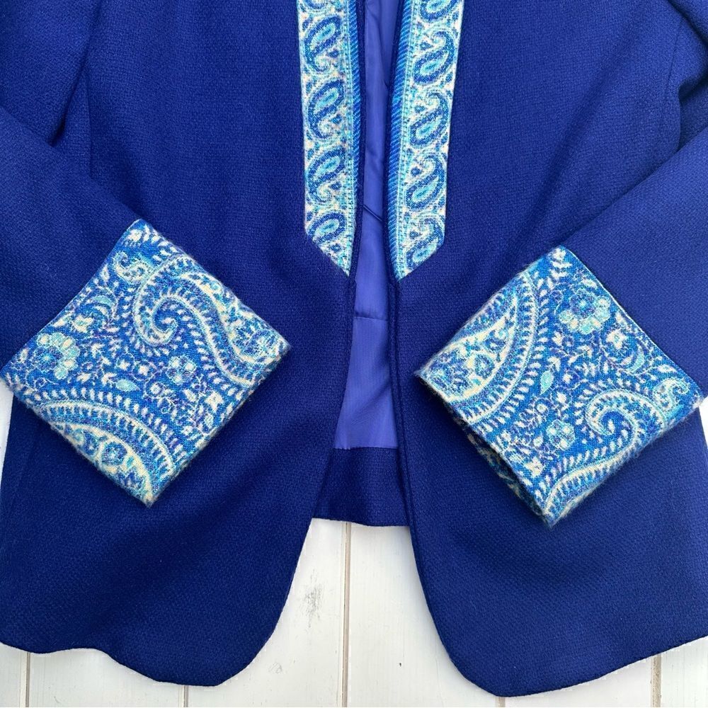 Vintage Open Blazer with Paisley Pattern - Picture 7 of 12